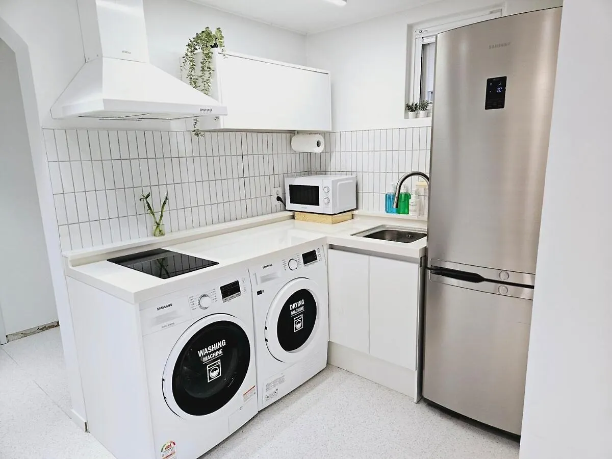 Daire #1St Floor# Hongik University Station 5 Minutes#Bathroom 2#Starbucks, Convenience Store 1 Minute Seul